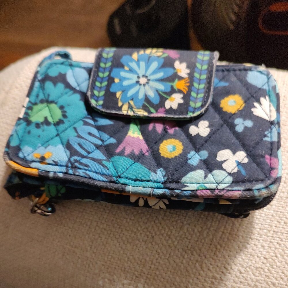 Vera Bradley wristlet/clutch in Midnight Blues
